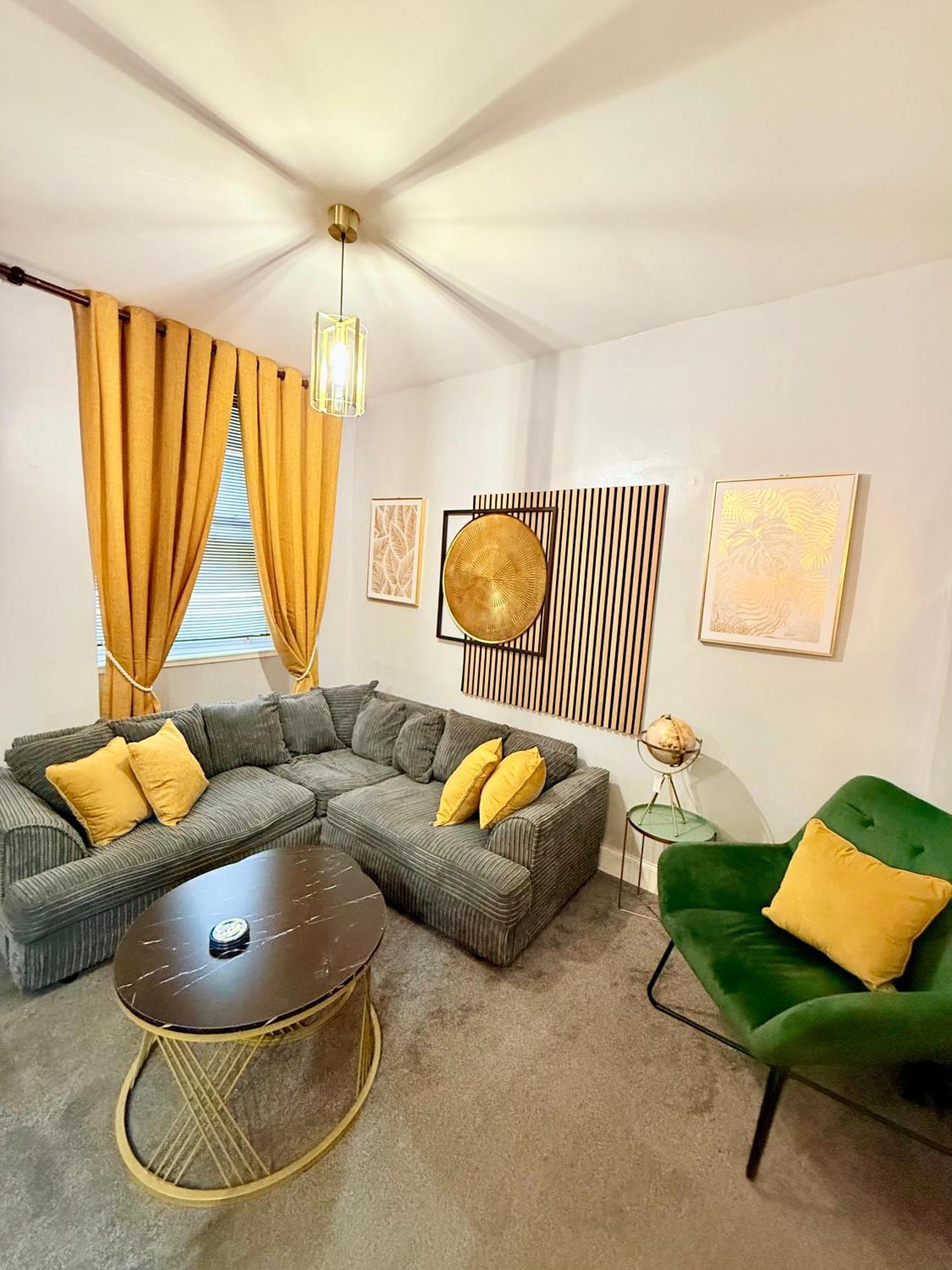Two Bedroom Apartment-Central Edinburgh-Old Town-Licensed Zewnętrze zdjęcie